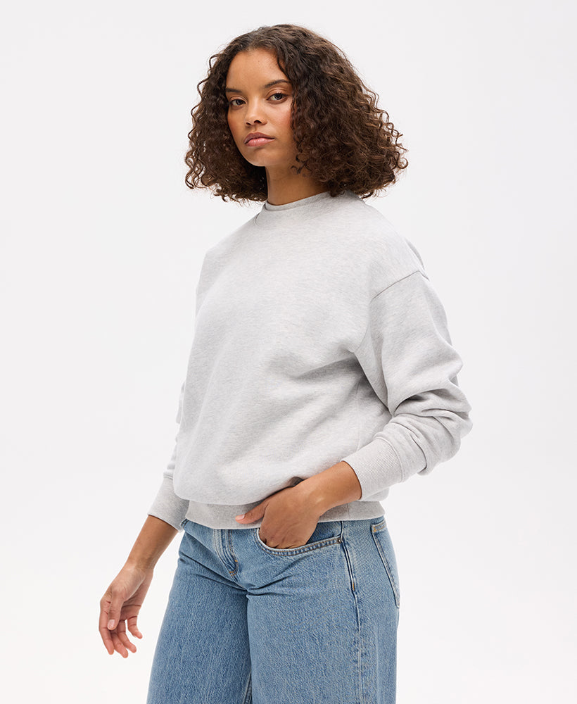 Essential Logo Crew Sweat | Glacier Grey Marle