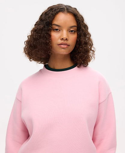 Essential Logo Crew Sweat | Romance Rose Pink