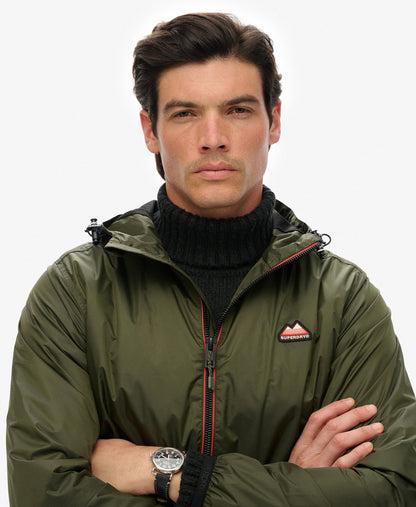 Essential Tri Windbreaker Jacket | Olive Night Green