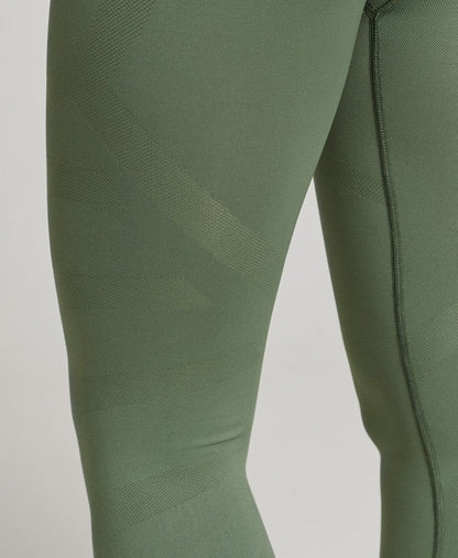 Core Seamless 7/8 Tight | Laurel Khaki