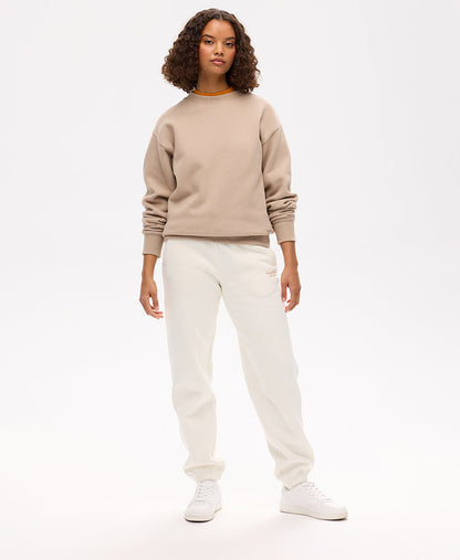 Essential Logo Crew Sweat | Cobblestone Grey