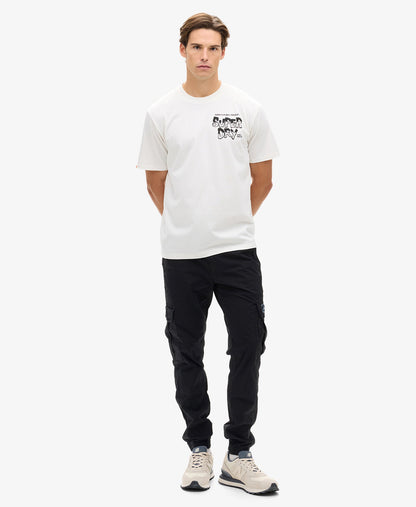 Movie Graphic Chest Tee | Off White