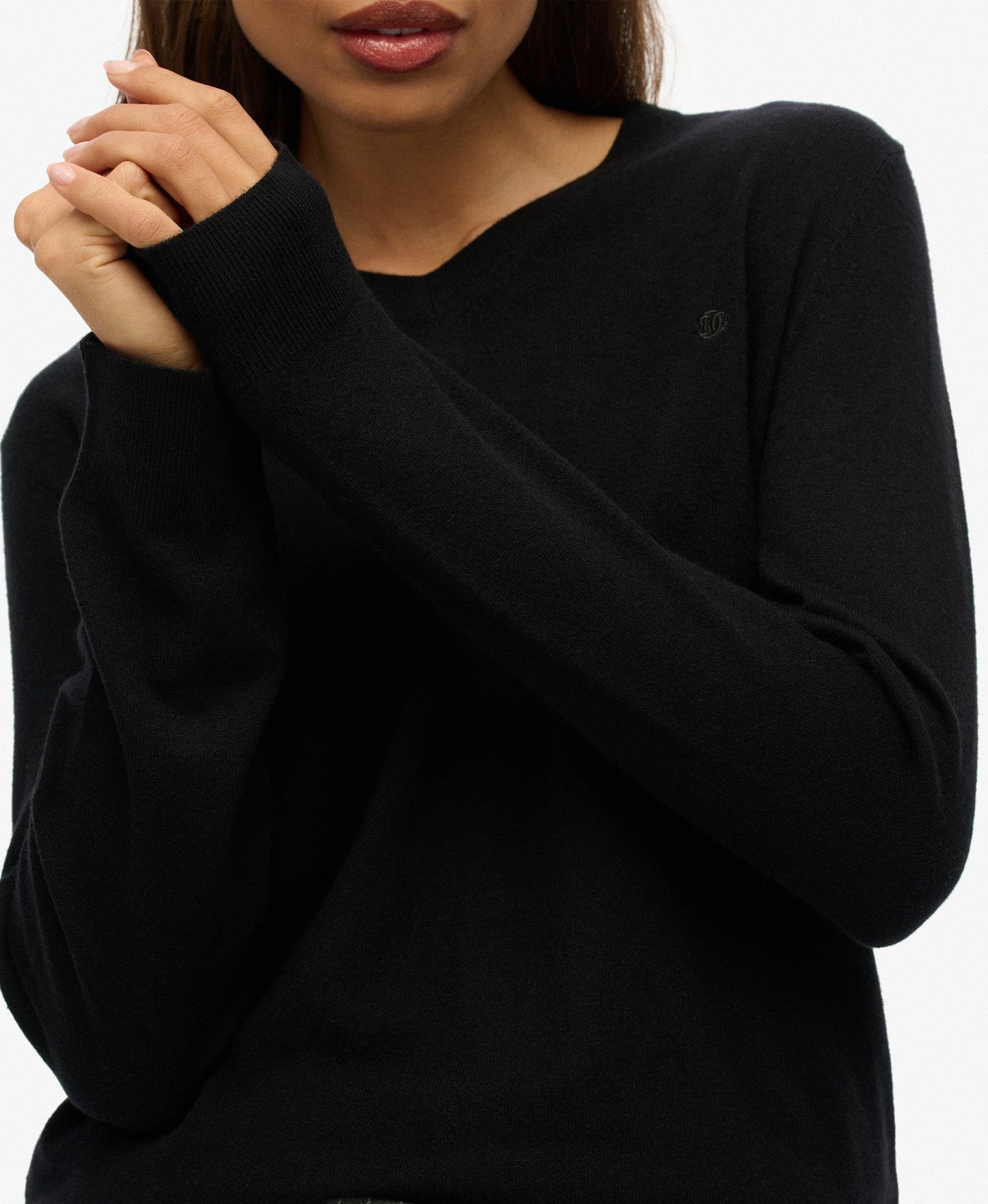 Classic V Neck Slim Fit Jumper | Black