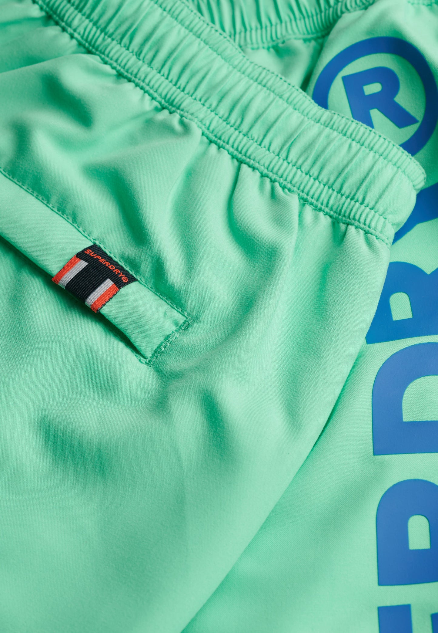 Sport Graphic 17'' Swim Short | Spring Bud Green